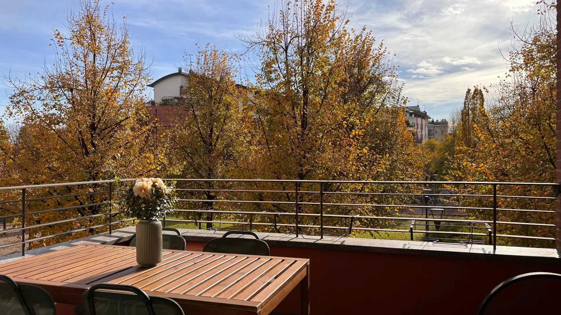 Parkview House - Carozzi Apartments Milan